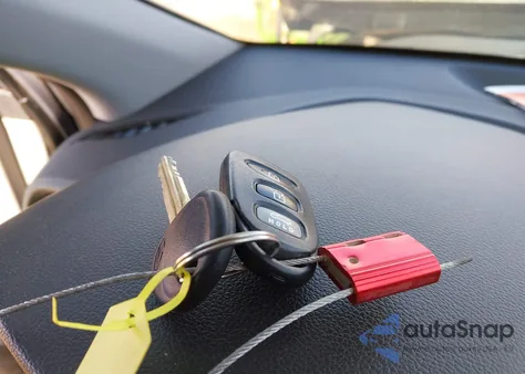 2017 Hyundai Elantra Se из США, поврежденный, VIN 5NPD84LF2HH098786